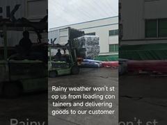 Versand eines 40-Fuß-High-Cube-Containers mit rauchgrauen Regalen an einen Kunden im Kosovo