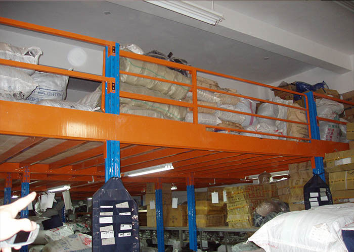 2 Ebenen Kaltwalzen Industrie Stahl Lagerregale Plattform Orange / Blau Farbe