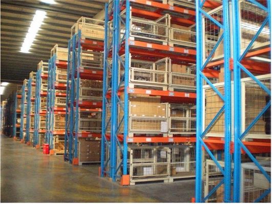 Industrieanpassbare Schwerlast-Palettenregale mit doppelter Tiefe für Vertriebszentren