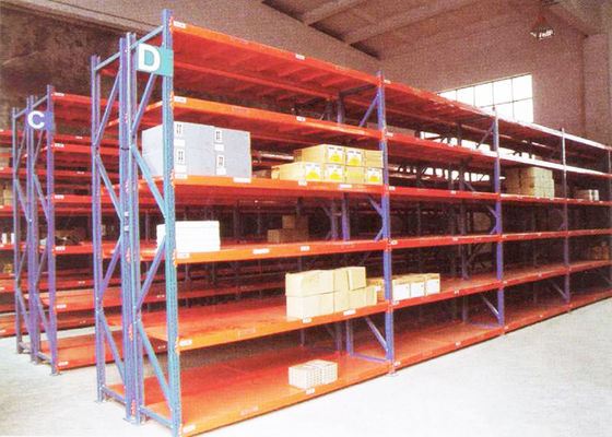 Industrielle Lagerregalen mit mittlerer Belastung