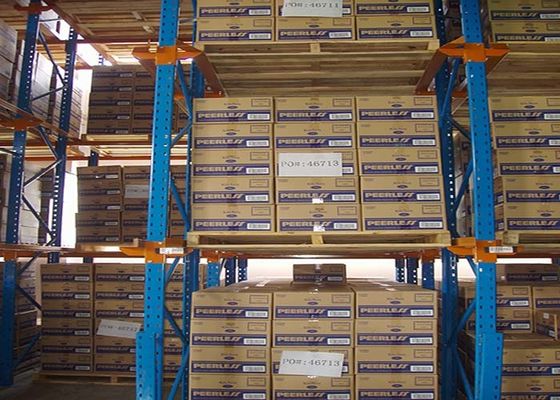 5000 mm hohe Volumen-Antrieb in Palettenregalen kaltgewalzt für Lager