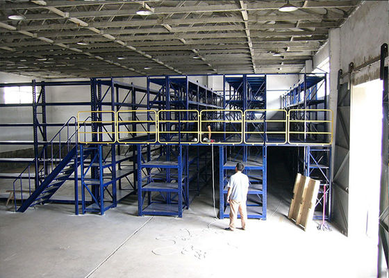 Pulverbeschichtung Industrie-Stahl-Mezzanine-Böden mit Gehwegen für Lager