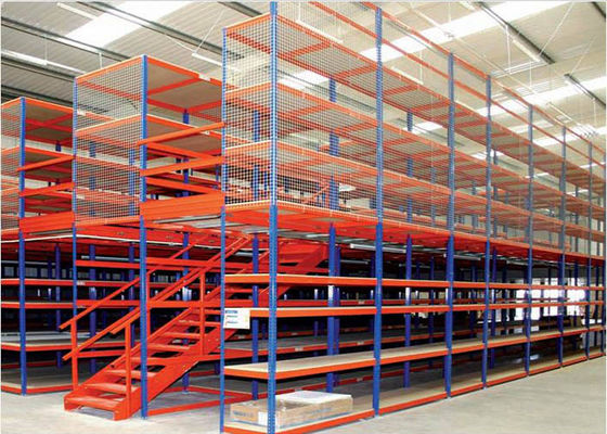 Mehrstufige Industrie-Rack-gestützte Mezzanine mit Wire Mesh-Schutz