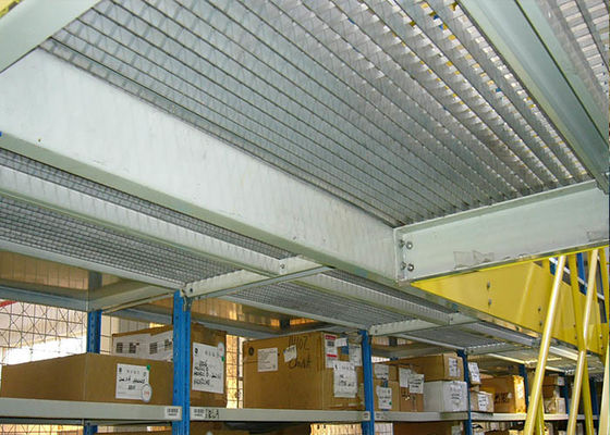 Lagerhaus Mezzanine Boden Regal System, kundenspezifische industrielle Metallregale für die Lagerung