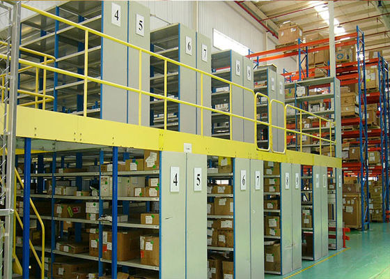 Lagerhaus Mezzanine Boden Regal System, kundenspezifische industrielle Metallregale für die Lagerung