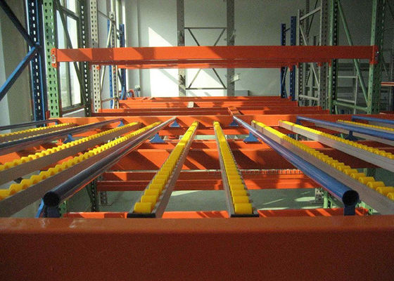 1000 kg/Paletten Industrie-Stahl-Lagerregalen Schwerkraft-Flow-Rack im Lager