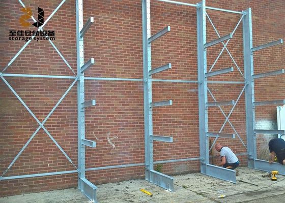 Anpassungsgröße 300-1800 mm Arm mit Safelock frei stehendem Holzregal
