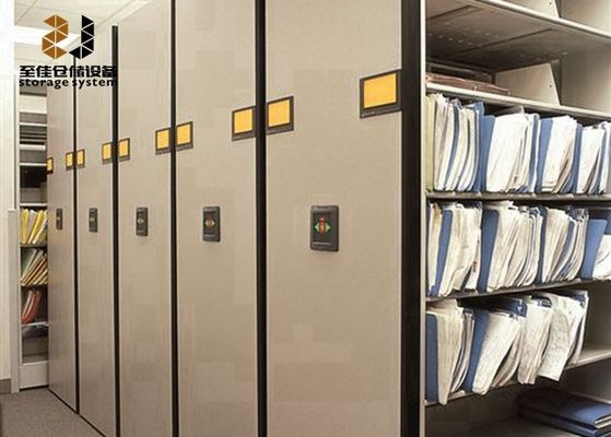 0.8-2.5mm Bewegliche Schließfächer Regalsystem Rattendichte Hochdichte-Speichersystem